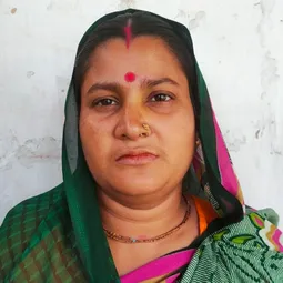 আয়া Picture